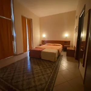 Gr Bed & Breakfast Alì Terme