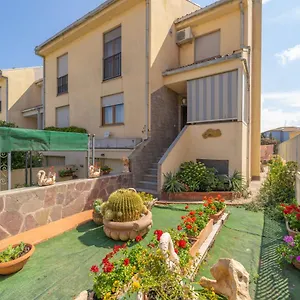 Domo Nora , Olbia Italië