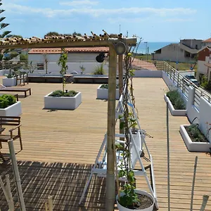 Sempreverde Atelier , Punta Secca Italië